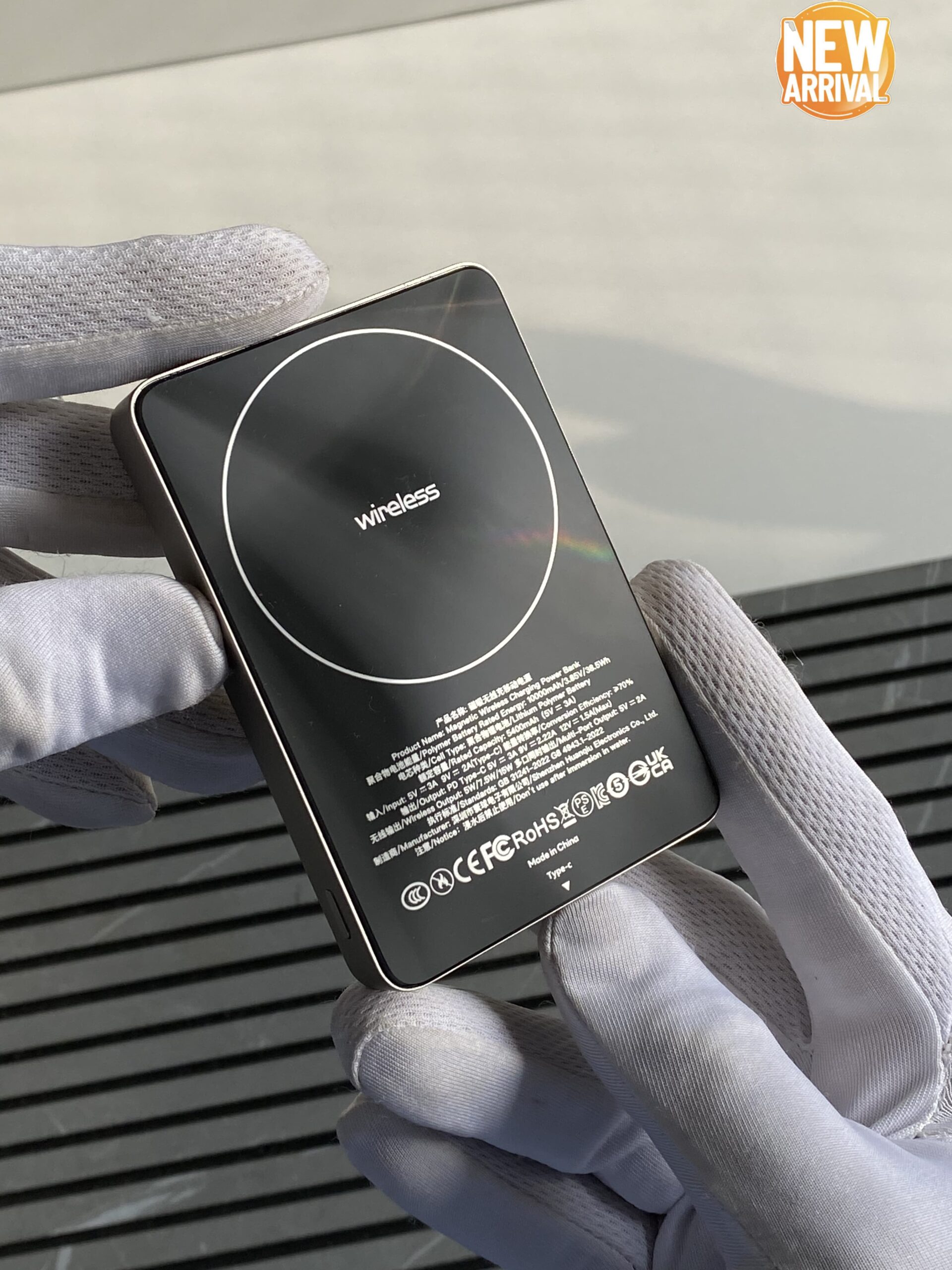 10000mAh Metal Body MagSafe PD Fast Charging Powerbank - Image 3