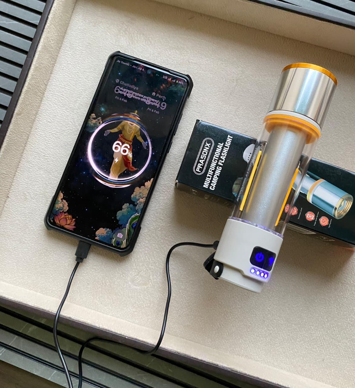 Multi-Function Rechargeable Flash Light with SOS Mode & Power Bank - Image 3