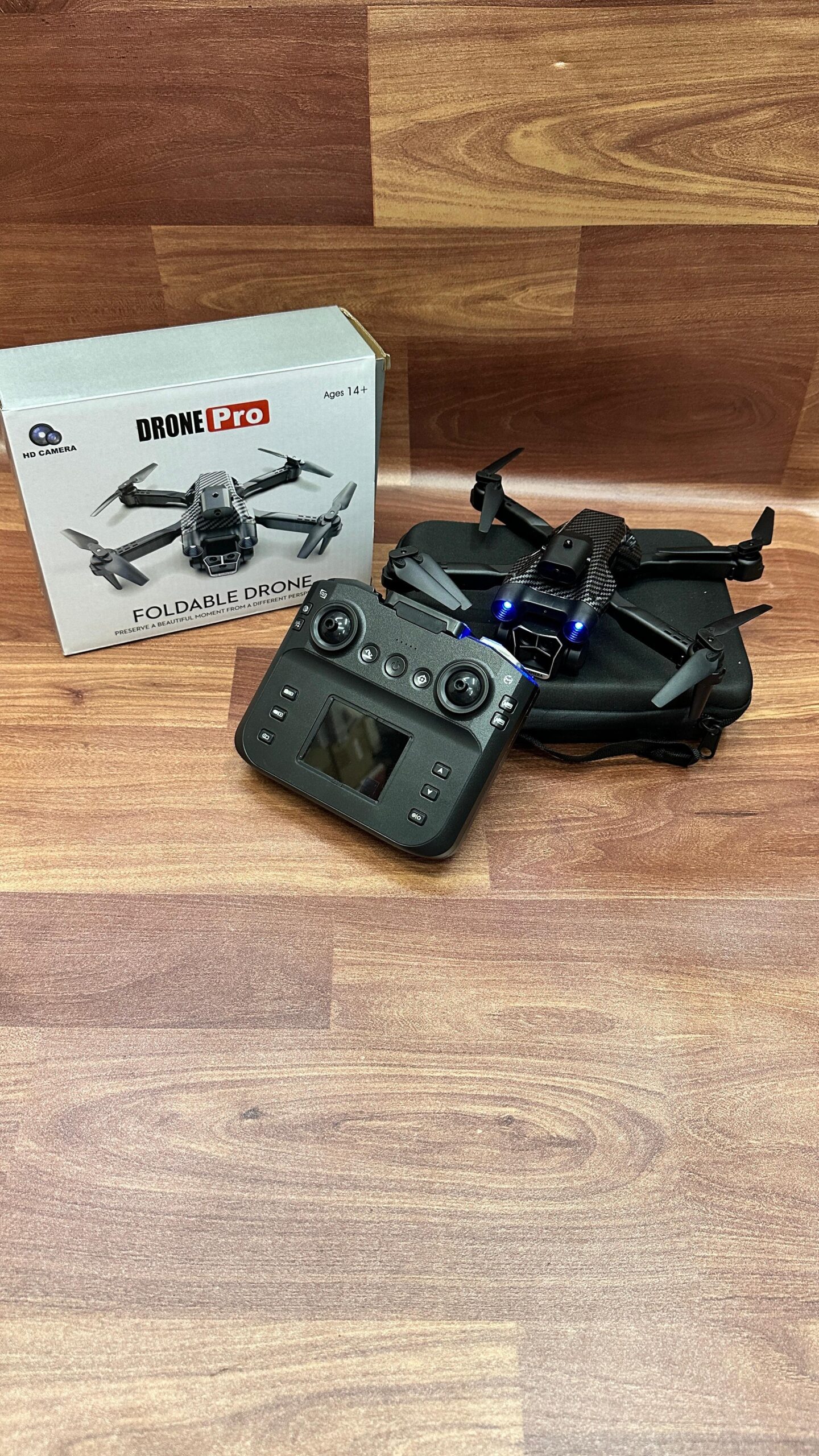 S602 Foldable Drone with HD Camera & Display Remote Control - Image 3