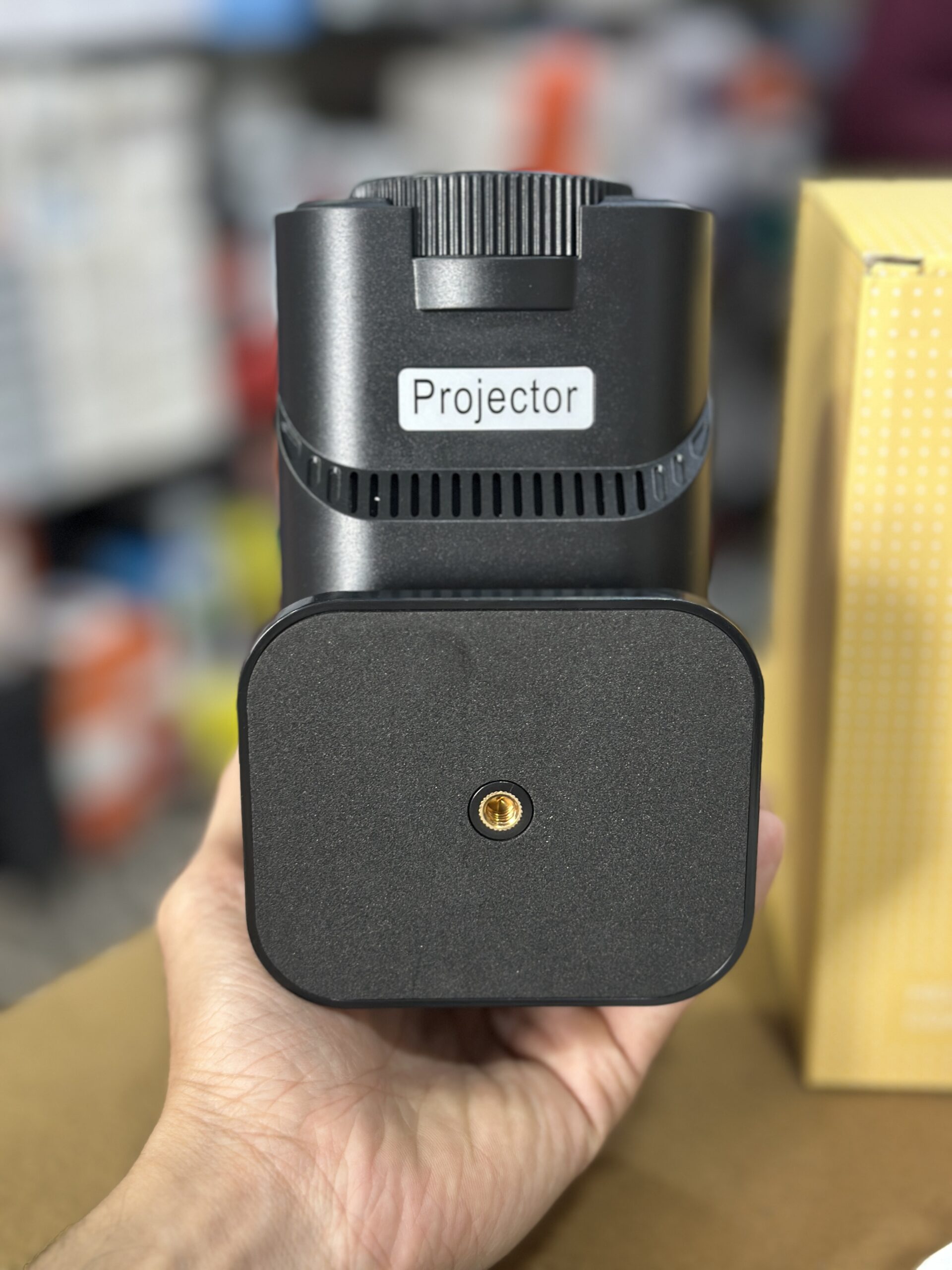 HY320 4K Android 11 Full HD Smart Projector with WiFi 6 & Stereo Sound - Image 5