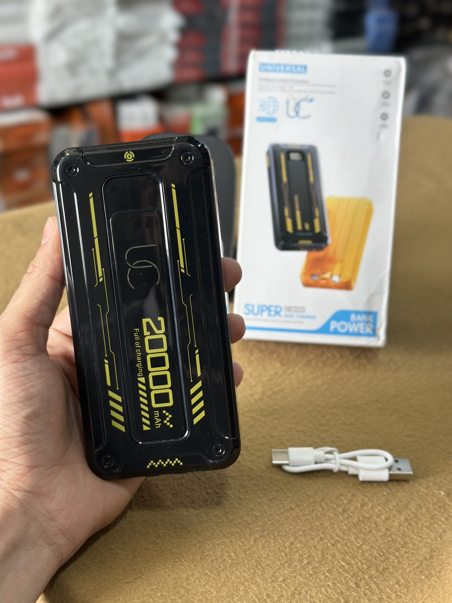 Universal 20000mAh Fast Charging Powerbank with LED Display - Image 12