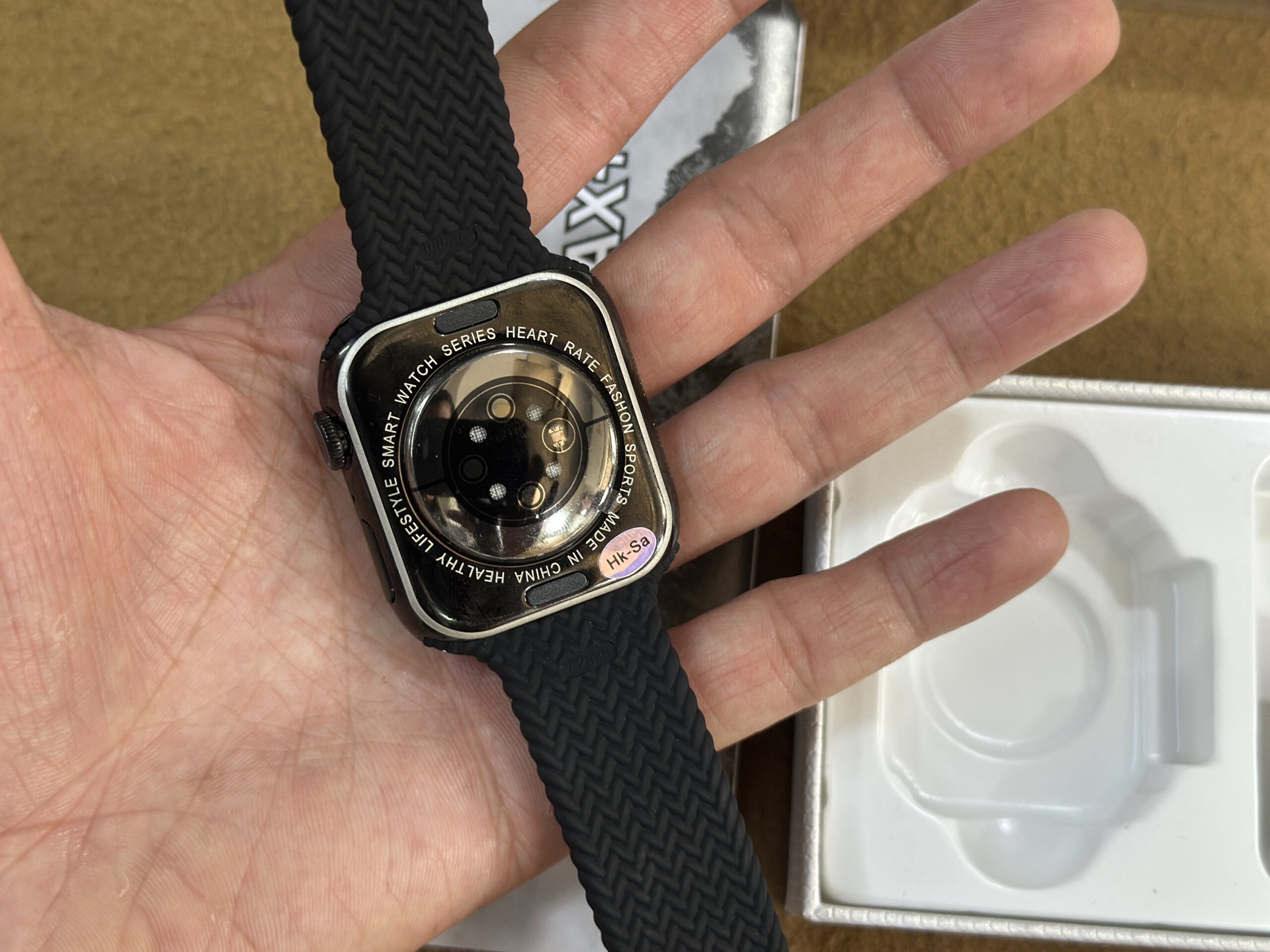 HK10 Pro Max+ AMOLED Smartwatch with AI Features & 4GB Storage - Image 4