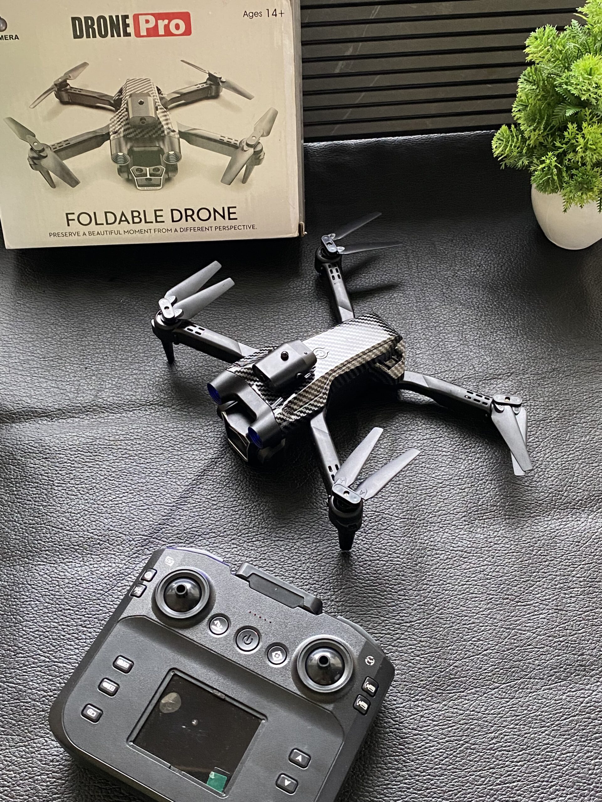 S602 Foldable Drone with HD Camera & Display Remote Control