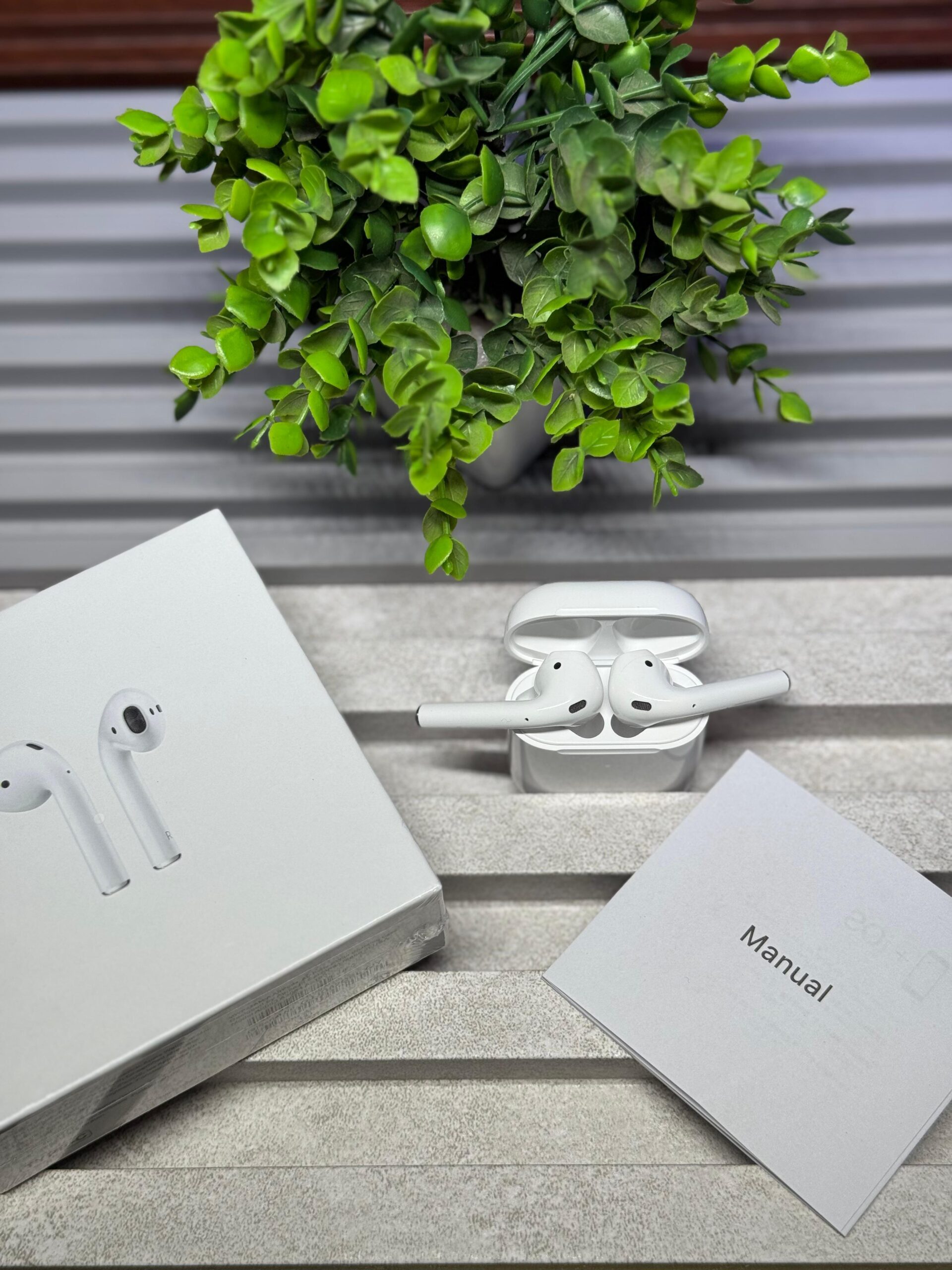 Premium Wireless Earbuds with Silicone Protective Case - Image 3