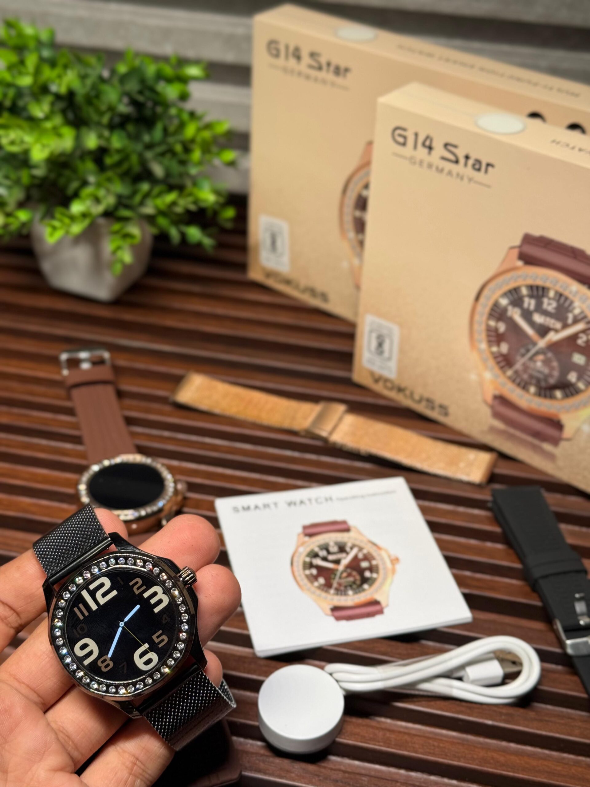 G14 Star AMOLED Smart Watch with Premium Metal Body & Wireless Charging - Image 5