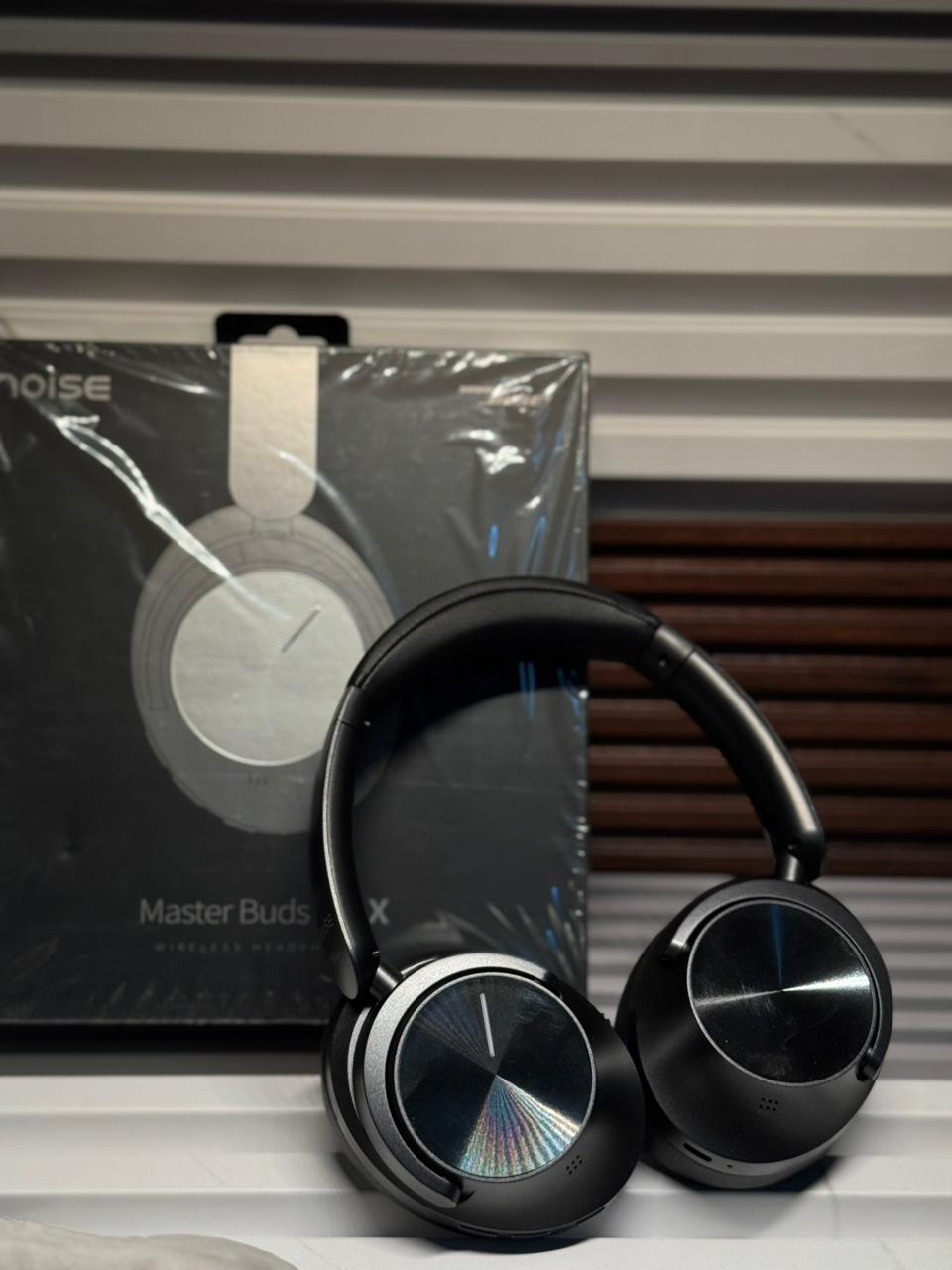 Premium Wireless ANC Over-Ear Headphones with App Support - Image 3