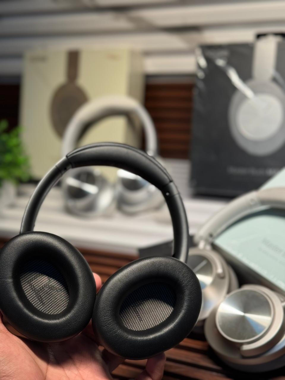 Premium Wireless ANC Over-Ear Headphones with App Support - Image 4