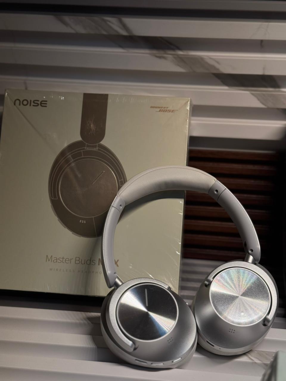 Premium Wireless ANC Over-Ear Headphones with App Support - Image 6