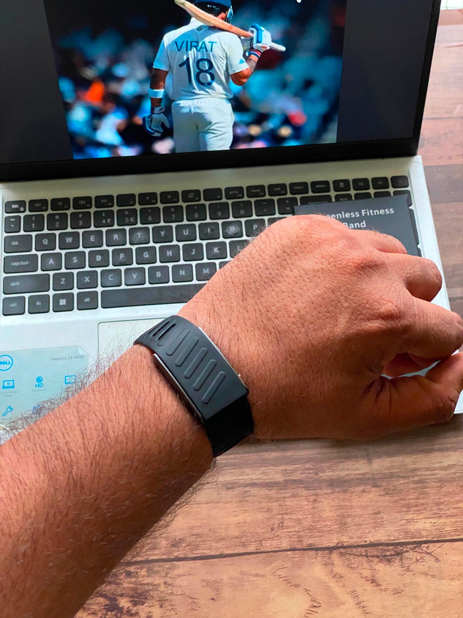 Screenless Smart Fitness Band with Dual Straps | Heart Rate Monitor | 10+ Days Battery | IP67 Waterproof - Image 5