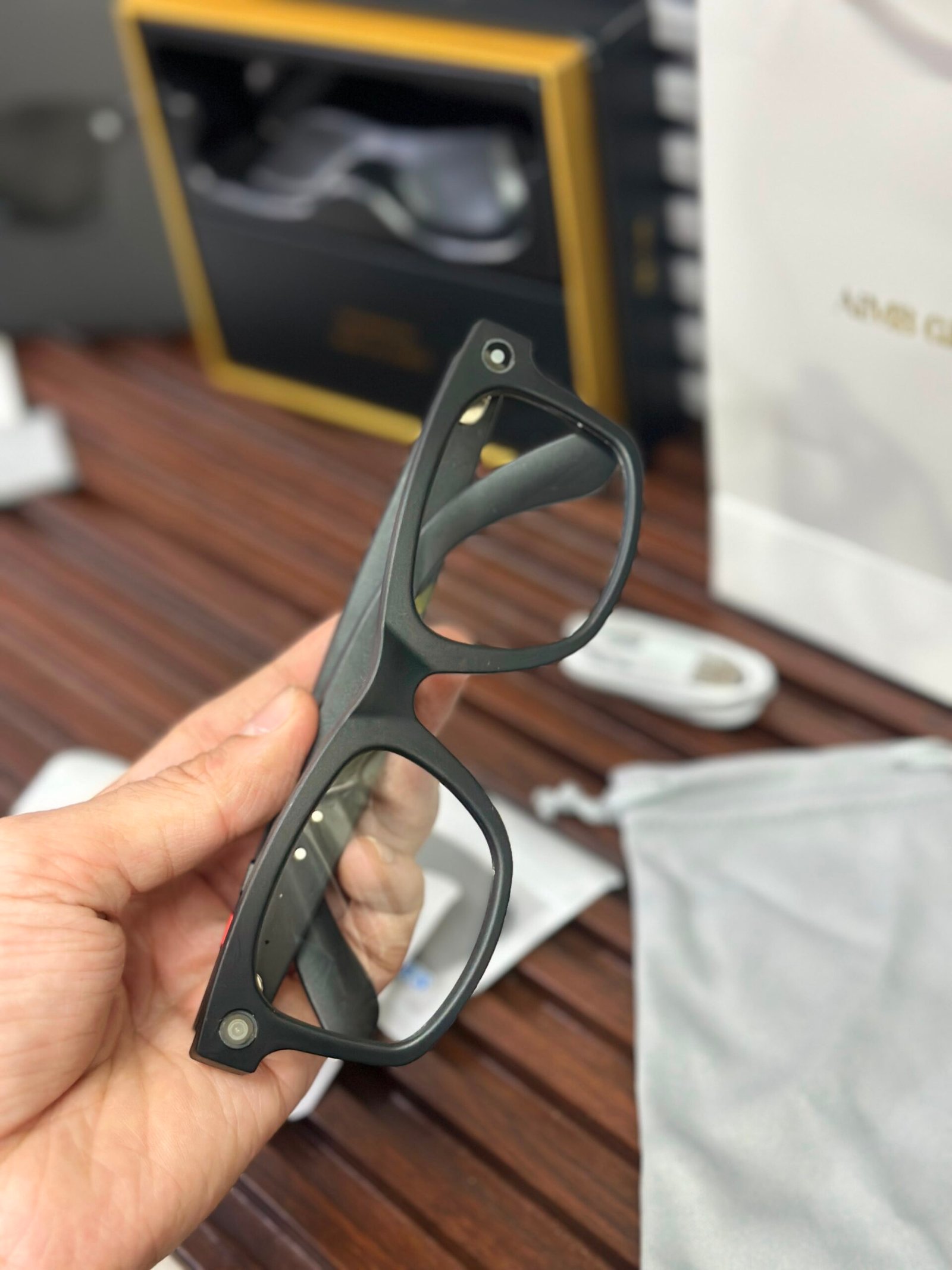 AI Smart Glasses S2 Max with HD Camera, Bluetooth Calling & AI Translation - Image 4