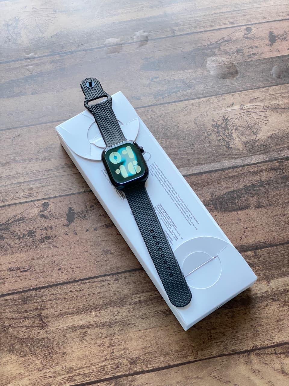 Series 11 Style 46mm Bluetooth Calling Smartwatch with Dual Silicone Straps