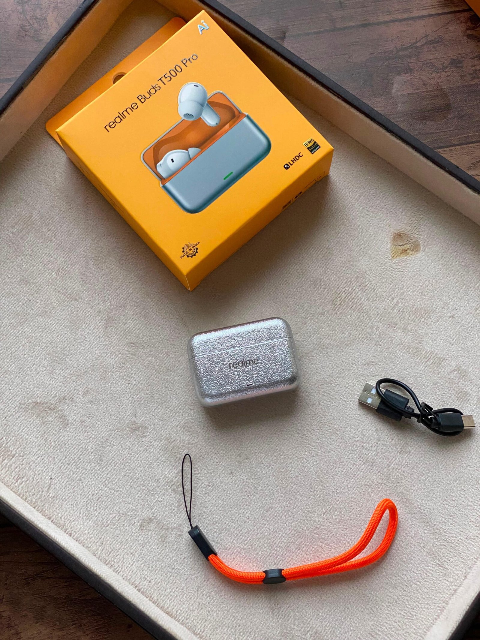 Realme Buds T500 Pro Wireless Bluetooth Earbuds (Buy 1 Get 1 Free ) - Image 7