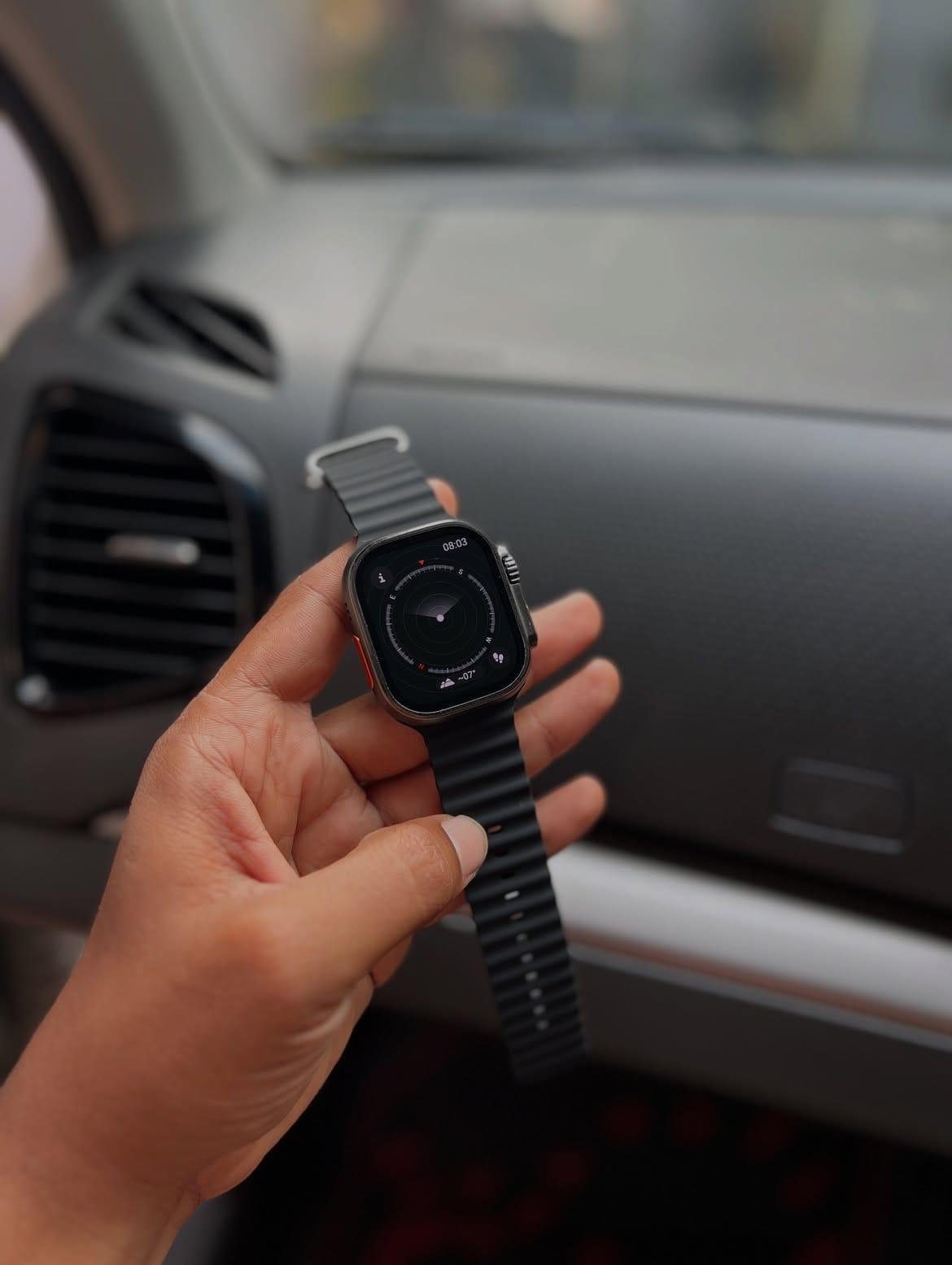 HK11 Ultra 3 Smartwatch with 1.9" HD Display, Bluetooth Calling & Fitness Tracking - Image 3