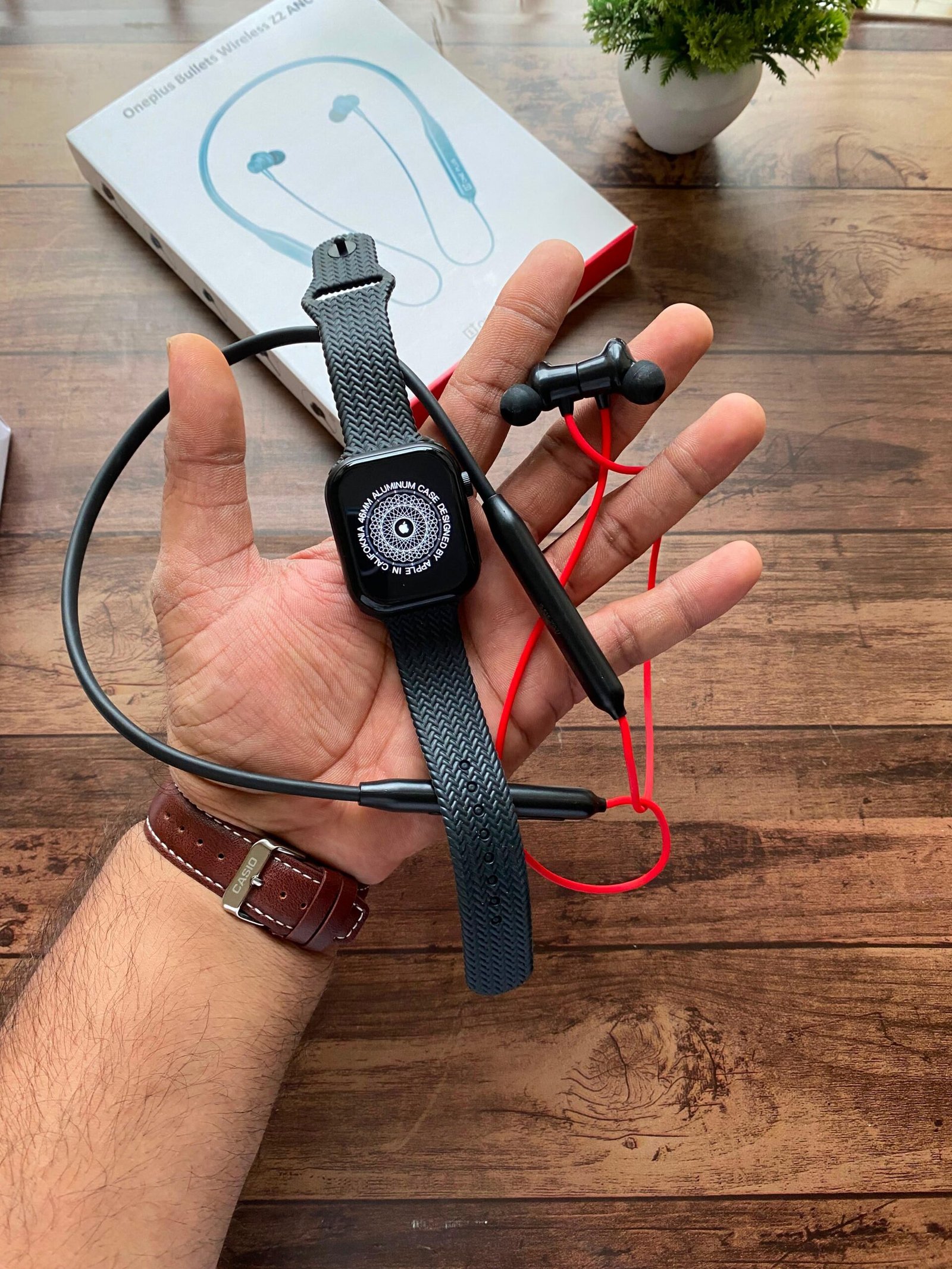 Series 11 Smartwatch & Wireless Neckband 2-in-1 Combo - Image 8