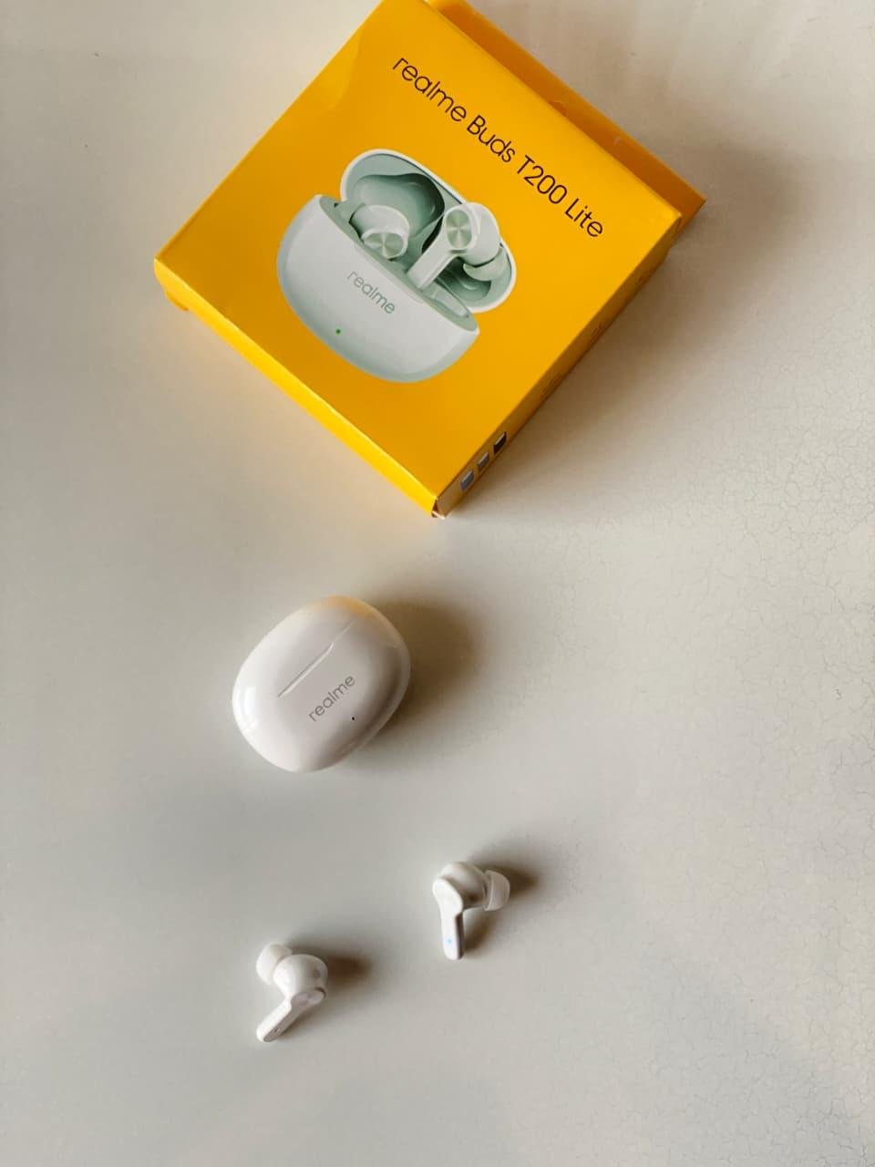 Realme Buds T200 Lite Style TWS Earbuds with Touch Controls - Image 2