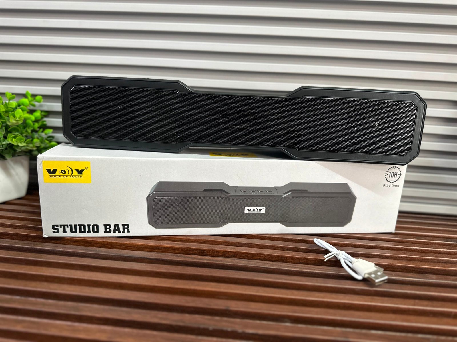 VOY Studio Bar 10W Wireless Bluetooth Soundbar with Mobile Holder