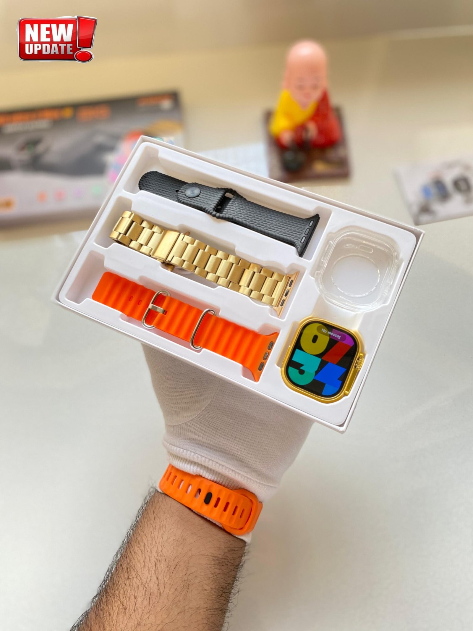 S9 Ultra 2 Gold Smartwatch 4-in-1 Combo Set with Metal & Silicone Straps